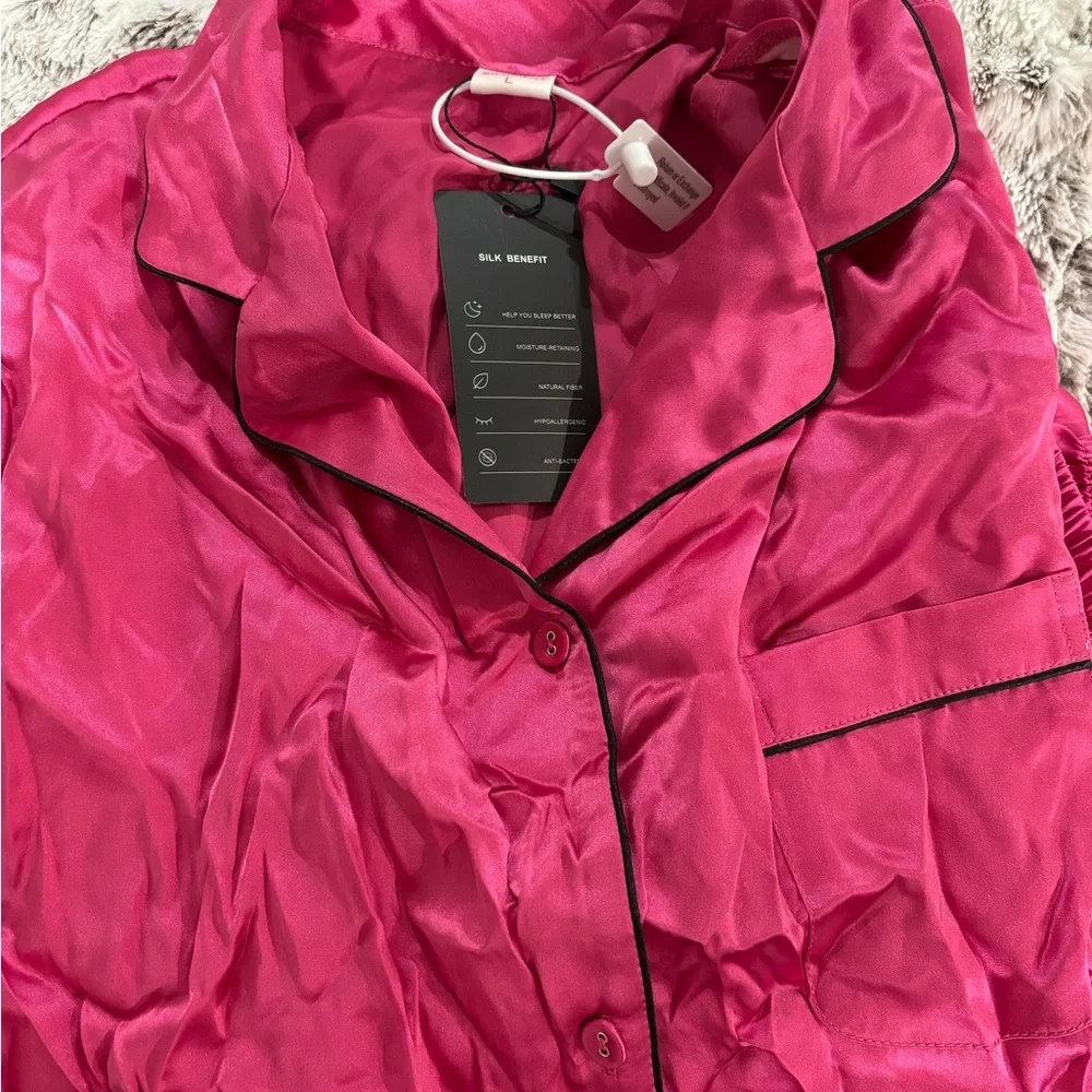 SilkSilky Pink Silk Pajama set Large NWT - Picture 2 of 4